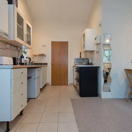 Apartment Self-catering Studio, Kitchen, Parking *